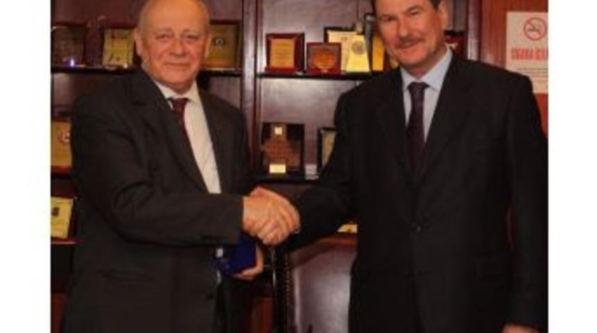 Tataristan Heyetinden Eso&rsquo;ya Ziyaret