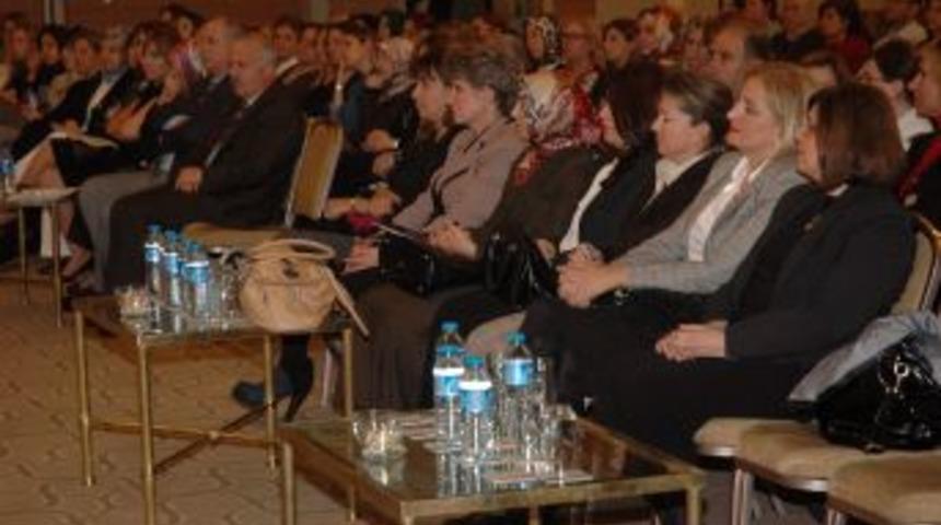 Prof. Dr. Takımcı: Medya Kadın Ve Erkekleri Ayrıştırıyor