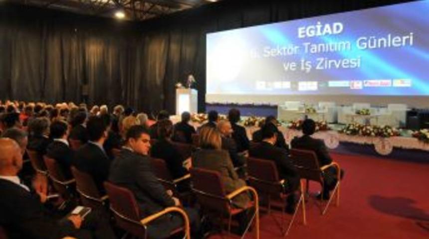 Bine Yakın Işadamı Ve Y&ouml;netici T&uuml;rkiye Ve İzmir Ekonomisini Tartışacak