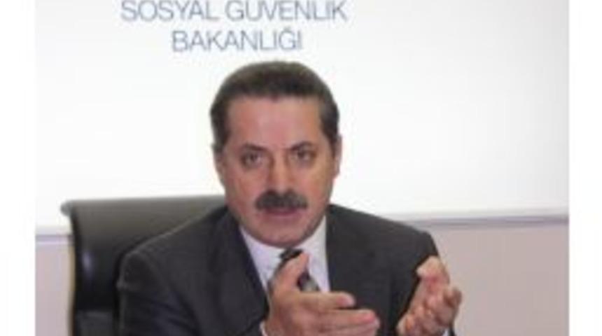 &Ccedil;alışma Ve Sosyal G&uuml;venlik Bakanı &Ccedil;elik: