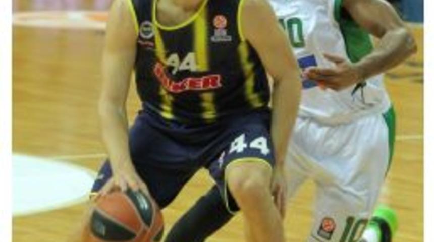 Fenerbah&ccedil;e &Uuml;lker, Nanterre'i De 83-66 Yenerek 5'te 5 Yaptı