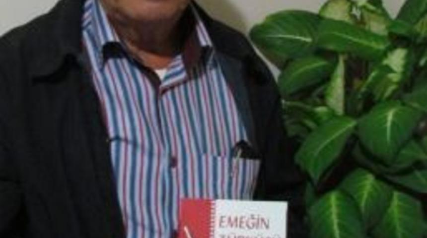 &Ouml;ğretmen Şair Veysel İzmir&rsquo;den Emeğin T&uuml;rk&uuml;s&uuml;
