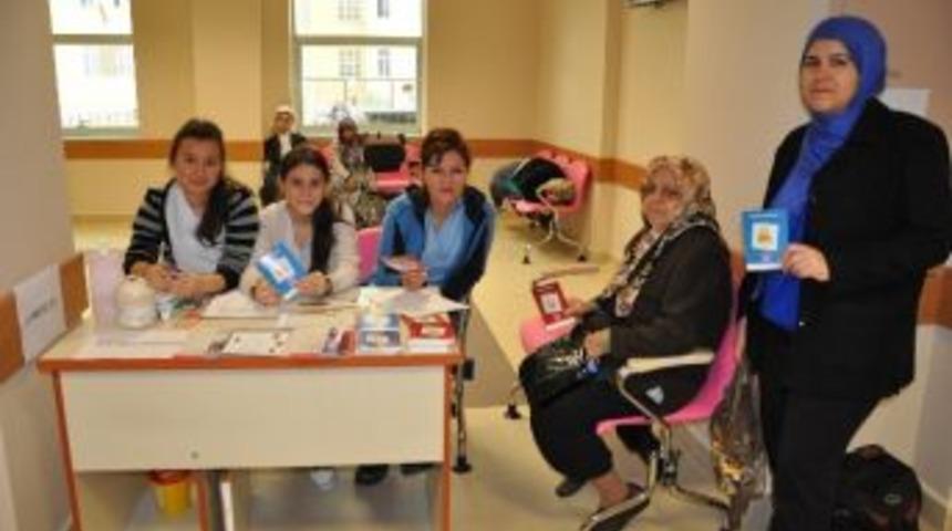Hasta Ve Hasta Yakınlarının Şekerini &Ouml;l&ccedil;t&uuml;ler