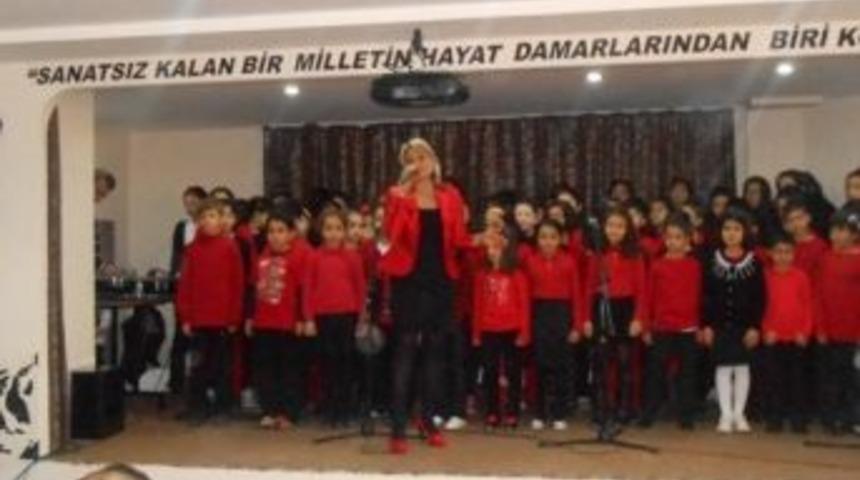 &Ouml;ğrenciler Atat&uuml;rk&rsquo;&uuml; Andı