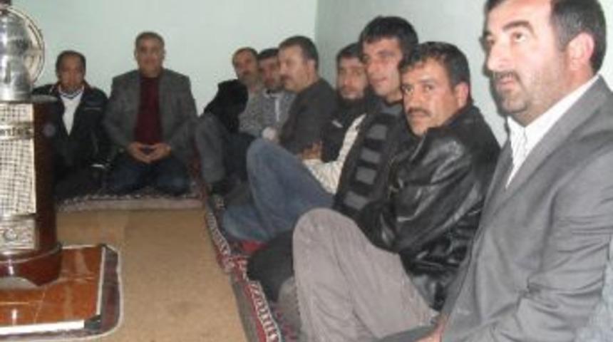 Aydın, Akdağlar Derneğini Ziyaret Etti