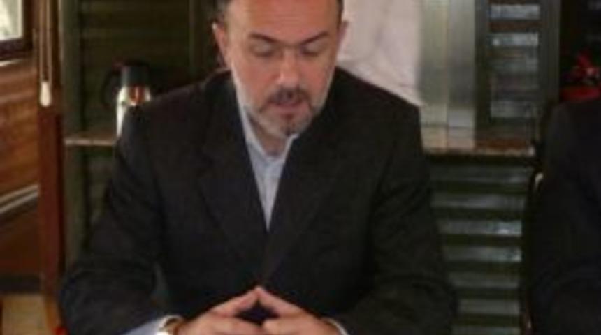 Ak Parti Ferizli Aday Adayı Haluk Akag&uuml;nd&uuml;z Kahvaltıda Basınla Buluştu