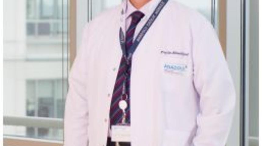 Orta Yaşlı 5 Kişiden Biri, Omuz Ağrısı &Ccedil;ekiyor