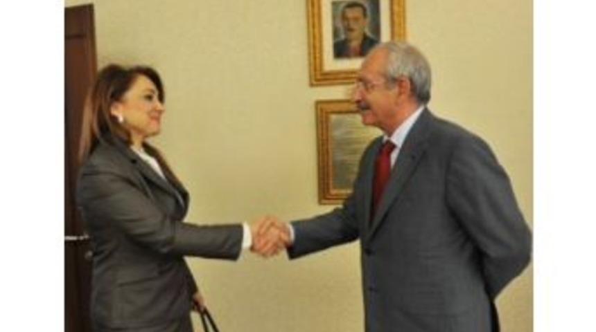 Chp Lideri Kılı&ccedil;daroğlu, Nezaket Emine Atasoy İle Bir Araya Geldi