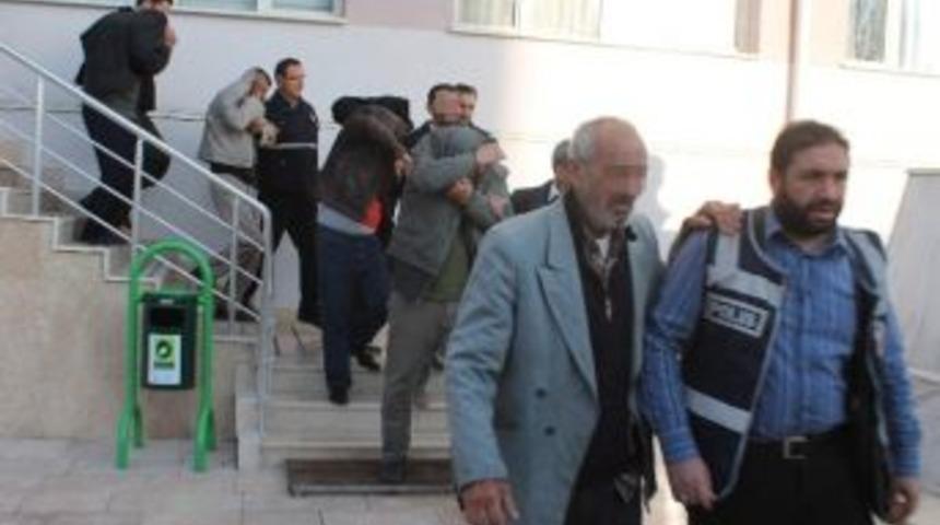 Fuhuş Operasyonunda 19 Kişi Adliyeye Sevk Edildi