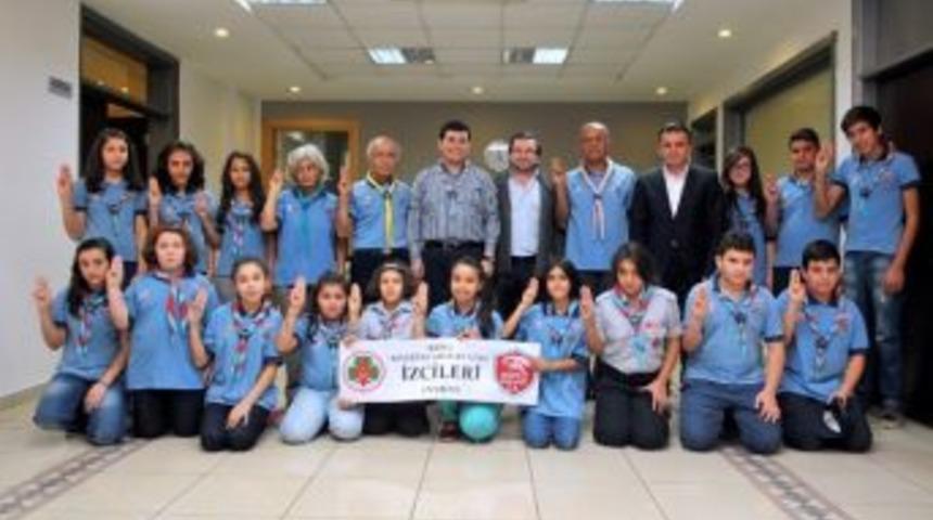 Başkan T&uuml;t&uuml;nc&uuml; &Ccedil;ocukları İzcilikle Buluşturdu
