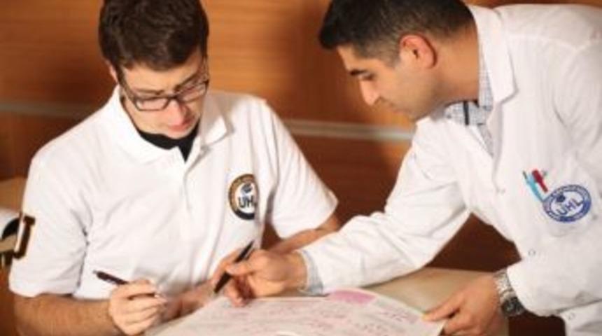 Uğur Hazırlık Liseleri Dershane Ve Okul Hizmetini Birarada S&uuml;rd&uuml;r&uuml;yor