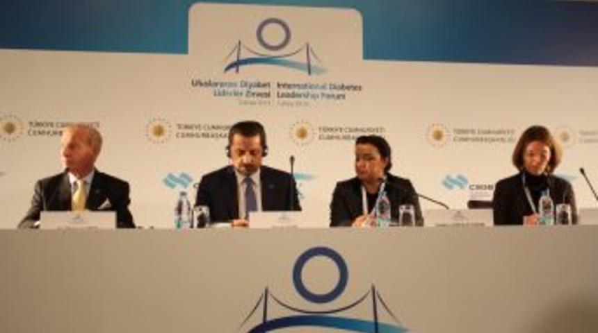 Yerli Ve Yabacı Uzmanlar, Diyabet Hastalığına &Ccedil;are Arıyor