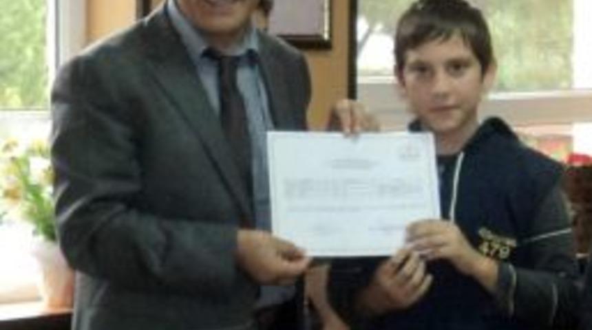 Nazilli'de 16 &Ouml;ğrenci Boks Kursunu Tamamladı