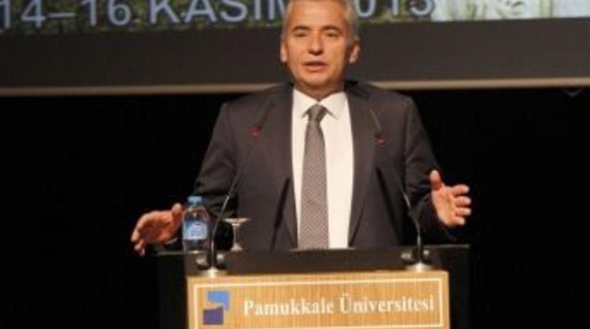 Pa&uuml;&rsquo;de Arkeoloji Uygulamaları Sempozyumu