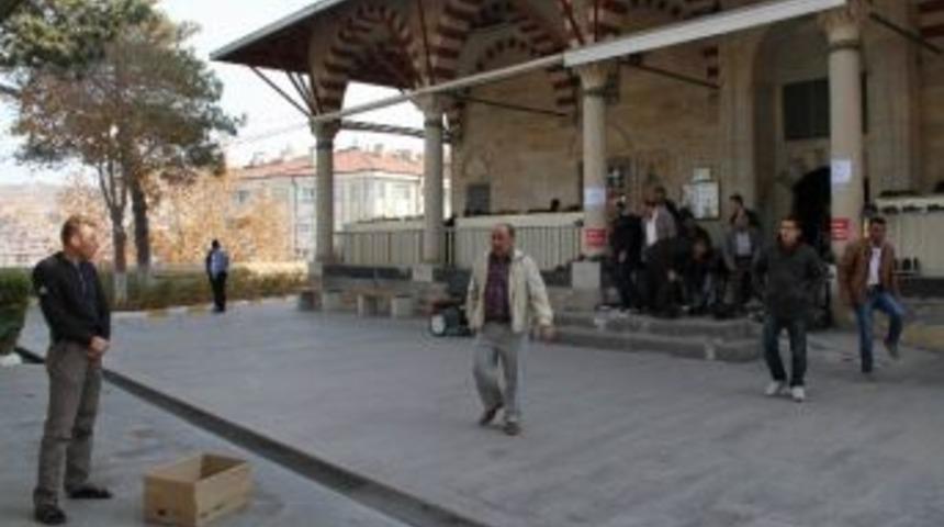 Nevşehir&rsquo;de Camilerde Filipinler İ&ccedil;in Yardım Toplandı