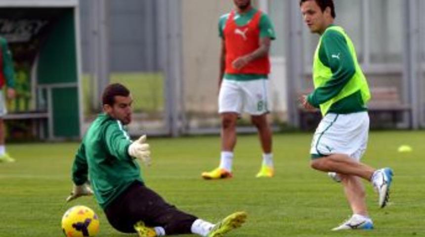 Bursaspor Daum&rsquo;dan Yoksun &Ccedil;alıştı