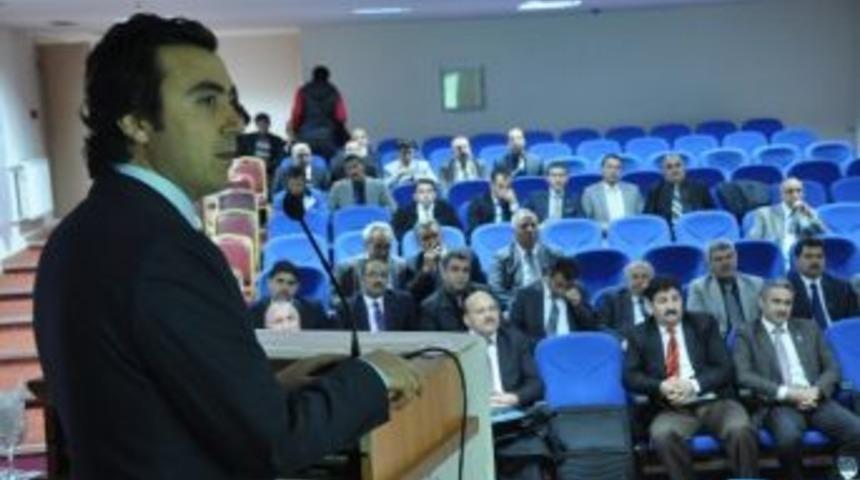 Van Gen&ccedil;lik Merkezi&rsquo;nden Okul M&uuml;d&uuml;rleri İ&ccedil;in Bilgilendirme Toplantısı