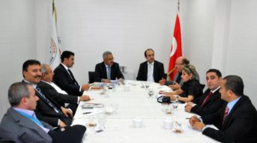 Gazetecilerden Dershaneleri Kapatan Taslağa Tepki