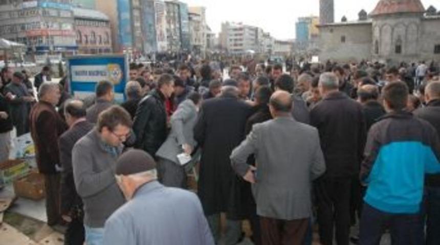 Erzurum&rsquo;da Aşure İzdihamı