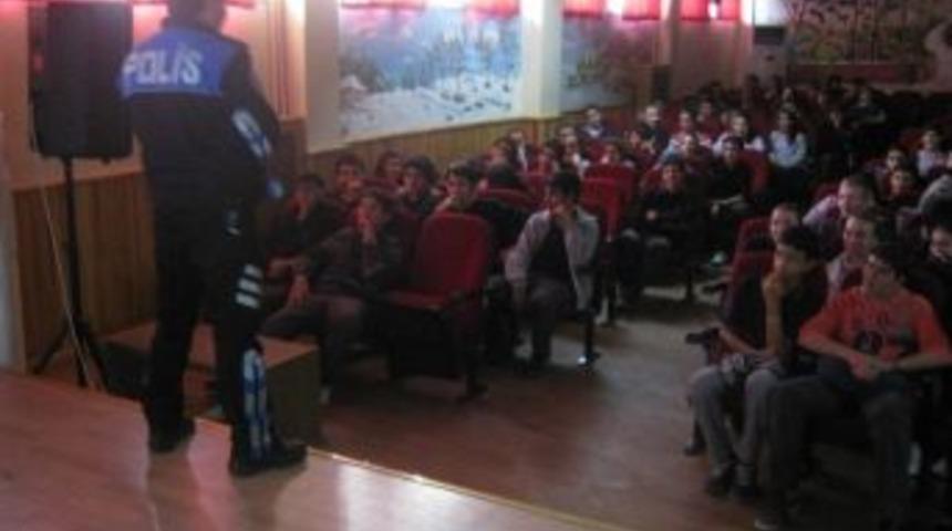 Aksaray Emniyetinden "g&uuml;venli Okul, G&uuml;venli Gelecek" Projesi