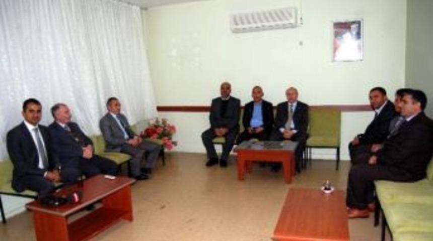 Bes&rsquo;ten, B&uuml;t&ccedil;e G&ouml;r&uuml;şmeleri A&ccedil;ıklaması