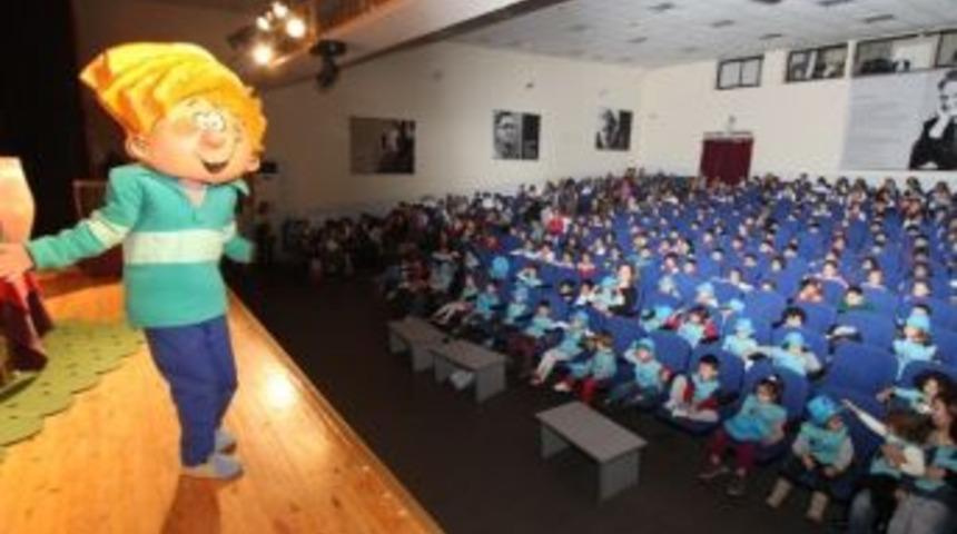 Gaziemirli Minikler Cedric&rsquo;le Eğlendi