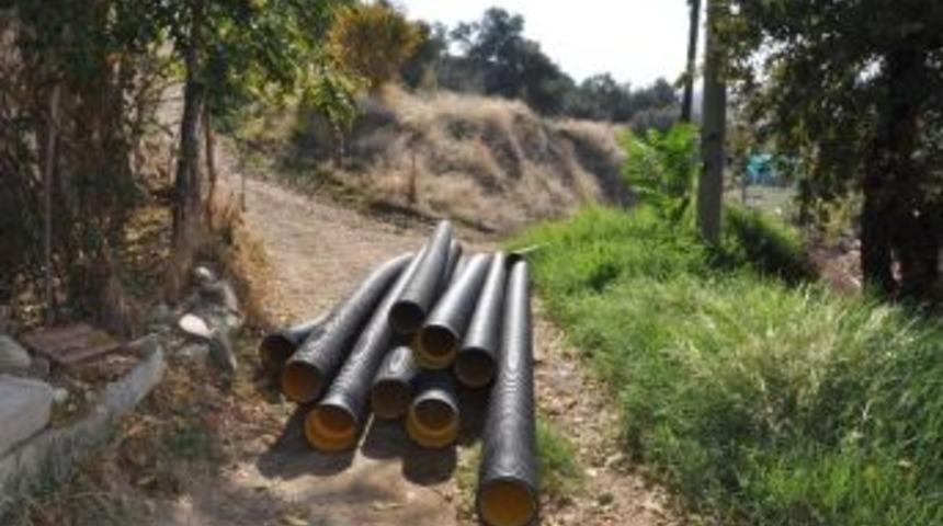 Nazilli&rsquo;de Eskiyen Ve Deforme Olan Yollar Yenileniyor