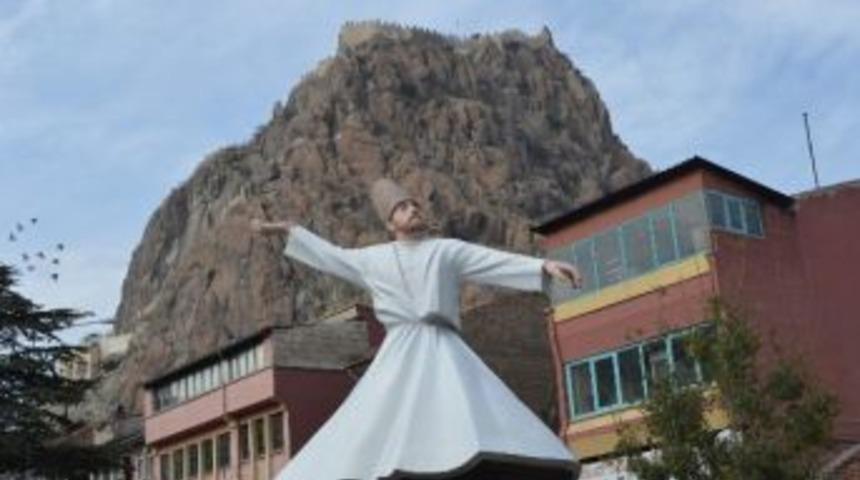 'sultan Divani Anma Ve 40 Hatimli Şifalı Aşure&rsquo; Etkinlikleri