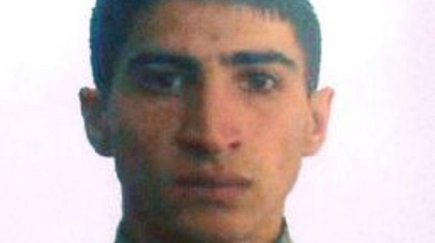 Şehit Er G&ouml;zyaşları Ile Toprağa Verildi