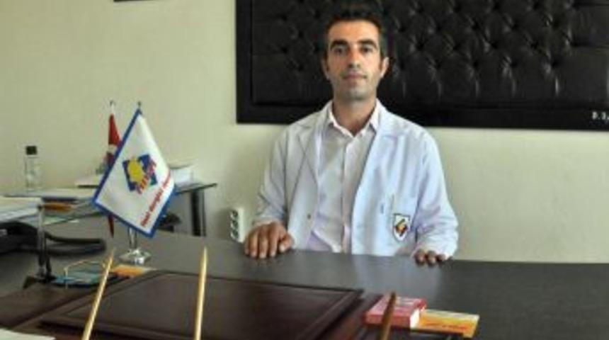 Dershanelerin Kapatılması Iddiasına Midyat&rsquo;taki Eğitimciler De Tepki G&ouml;sterdi