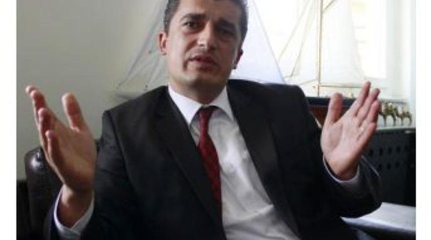 Demokrat Eğitimciler Sendikası: Milli Eğitim Deneme Tahtası Olmasın