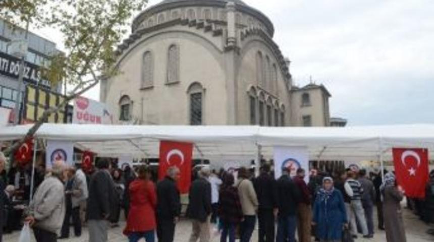 Denizli Belediyesi&rsquo;nden 10 Bin Kişilik Aşure