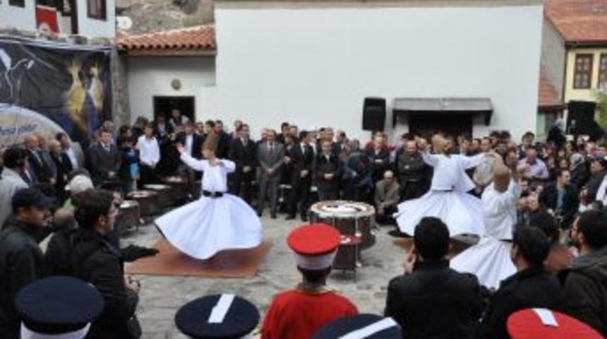 Afyon'da Geleneksel 40 Hatimli Şifalı Aşure Kapışıldı