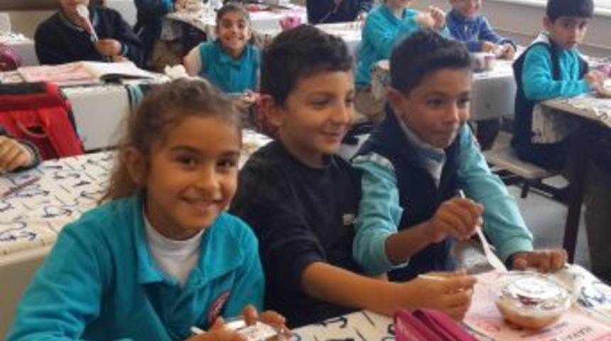 Maltepe G&uuml;lsuyu&rsquo;nda Aşure Kardeşliği