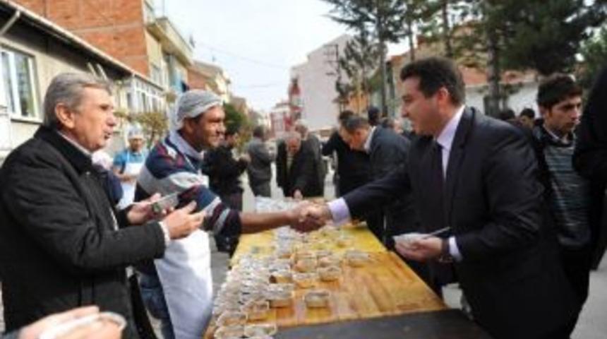 Ulu Camii&rsquo;nde Aşure İkramı