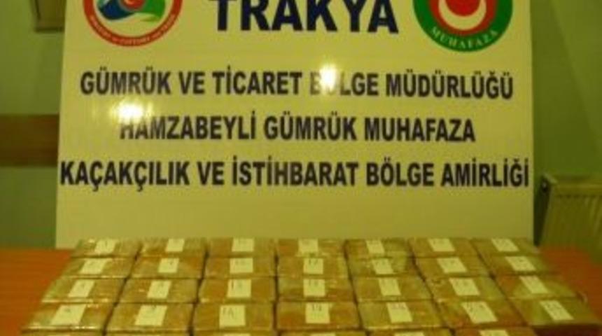 Hamzabeyli'de Bir Otomobilde 17 Kilo Eroin Bulundu