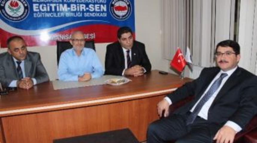 Aday Adayı &Ccedil;elik&rsquo;ten Memur-sen&rsquo;e Ziyaret