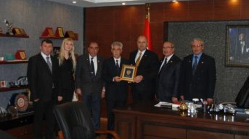 Gazilerden Emniyet M&uuml;d&uuml;r&uuml;ne Ziyaret