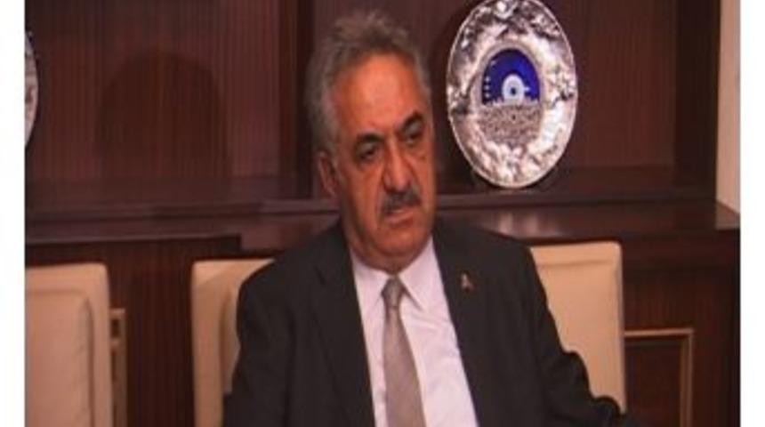 G&uuml;mr&uuml;k Ve Ticaret Bakanı Hayati Yazıcı: