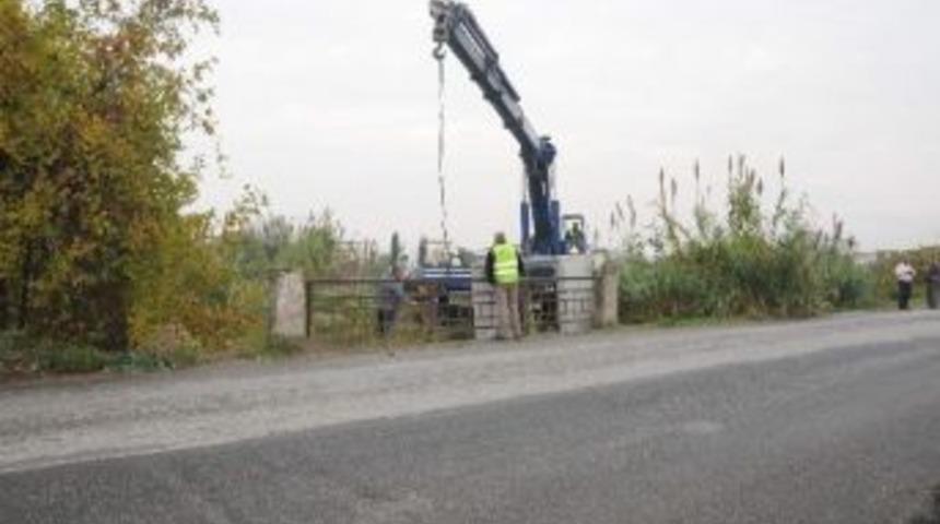 Manisa Bozk&ouml;y Deresi&rsquo;nde K&ouml;pr&uuml; Yolu Genişliyor