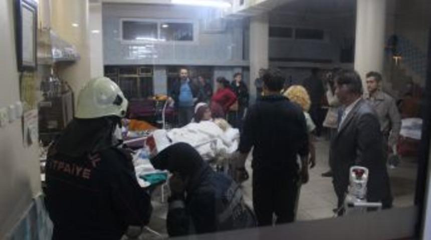 Hastanede &Ccedil;ıkan Yangın Korkuttu