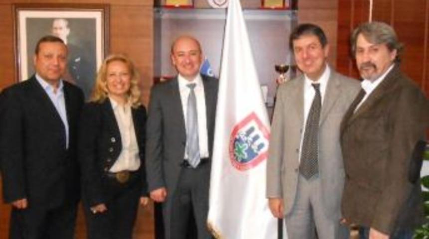 Aydın Lisesi Mezunlarından Ayto&rsquo;ya Ziyaret