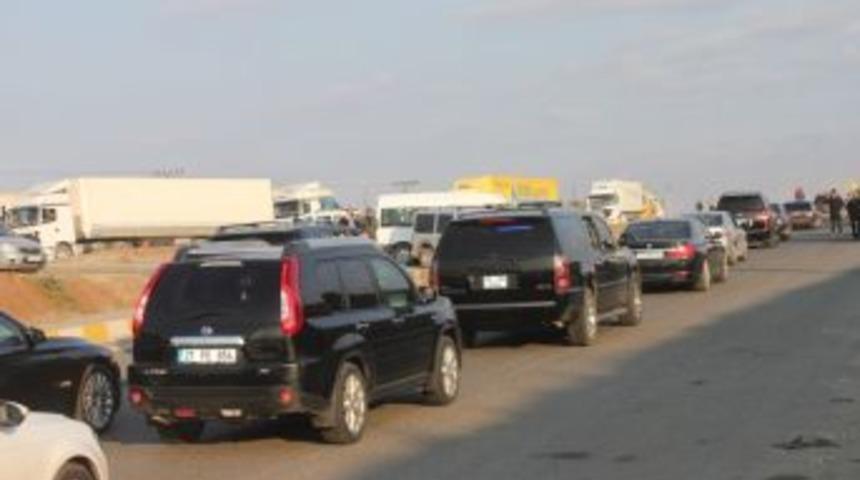 Barzani Yoğun G&uuml;venlik &Ouml;nlemleri Altında Diyarbakır&rsquo;a Hareket Etti