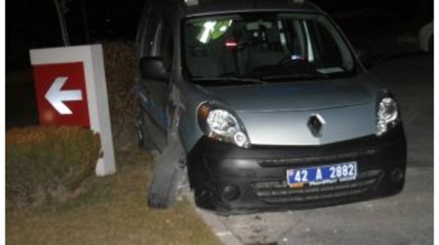 Polis Otosuna &Ccedil;arpıp Ka&ccedil;tı