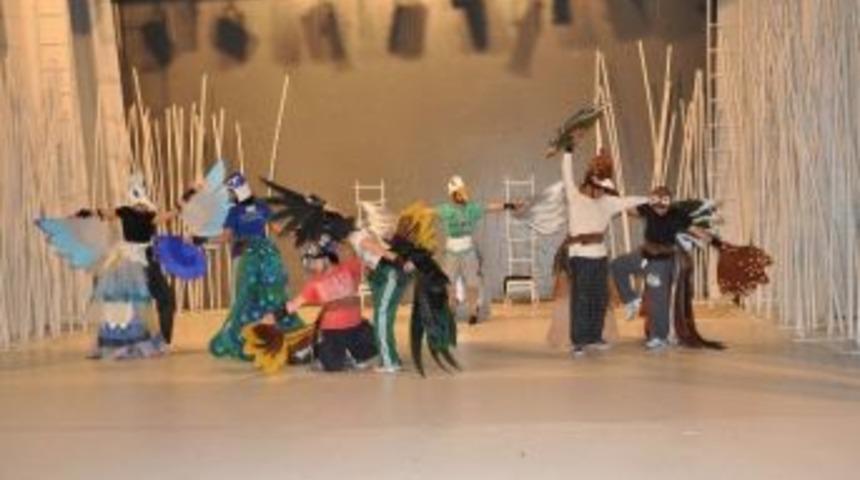 Z&uuml;mr&uuml;d&uuml; Anka 4 Aralık'ta Sahnelenecek