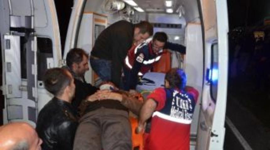 Bursa'da Kamyon Faciası: 4 Yaralı