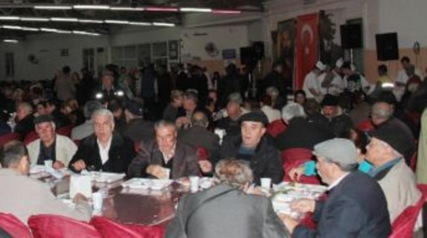 B&uuml;y&uuml;kşehir&rsquo;den Muharrem Ayı Yemeği