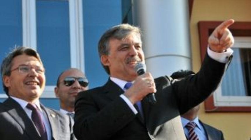 Cumhurbaşkanı Abdullah G&uuml;l Kelkit&rsquo;te