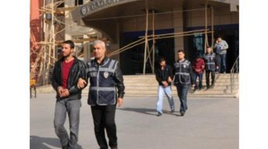 İstanbul&rsquo;daki Kadın Gaziantep&rsquo;ten Dolandırıldı