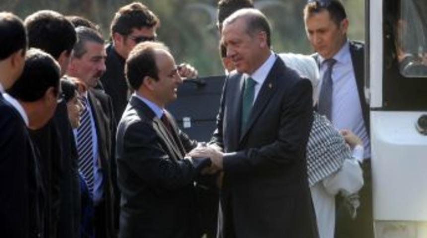 Başbakan Erdoğan Diyarbakır Belediyesini Ziyaret Etti